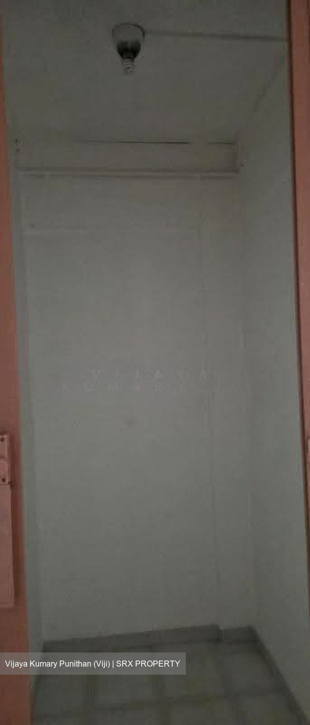 Blk 228 Bukit Batok Central (Bukit Batok), HDB 3 Rooms #616582181